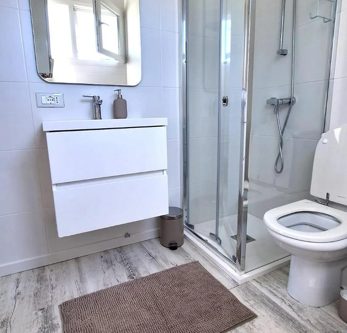 شقة Flat In Treviso Near Train Station
